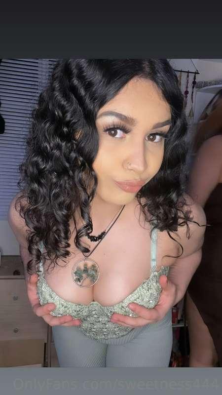 just showing my pretty self 😘