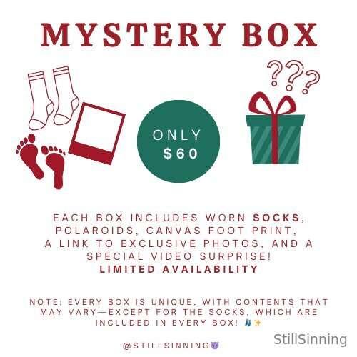 🎄 Christmas Mystery Box! 🎁🧦Treat yourself to this smelly sur..