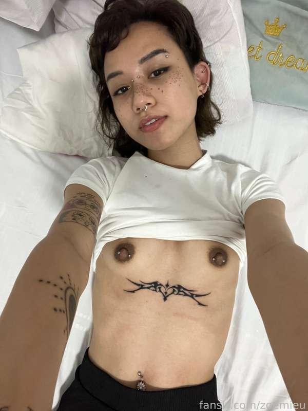 zoemieu image #1