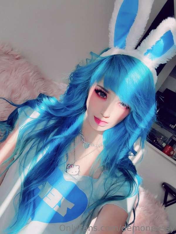H0ppy 3aster 4rm ur favz bunny xoxo