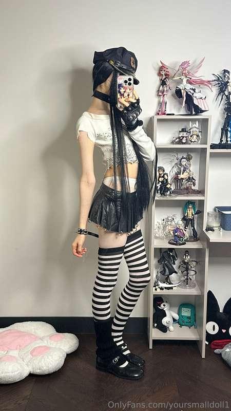 yoursmalldoll1 image #1