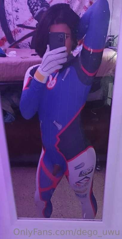 Aquí está su dva femboy horny uwu