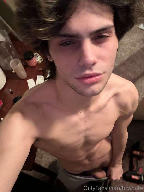 Wanna play a game with me? 😏