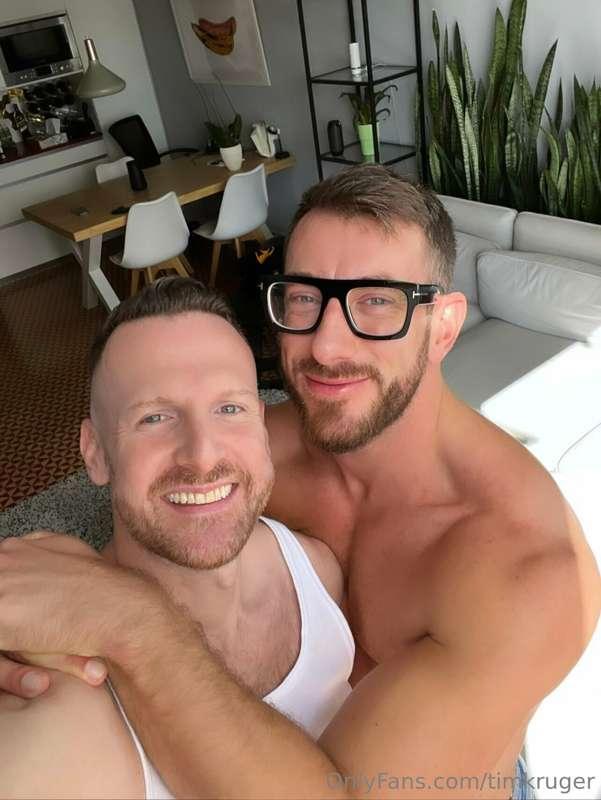 look who visited me today 🥰😈 @johnthomasxxx