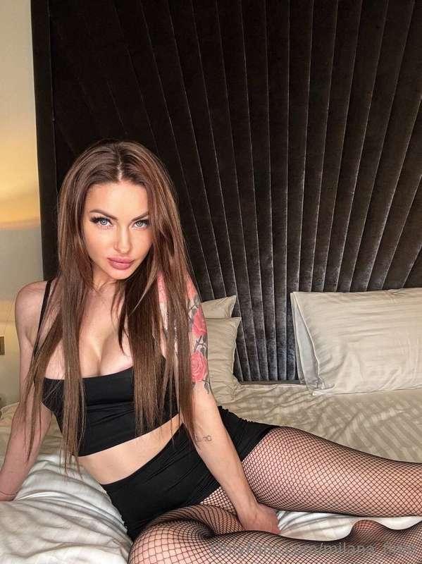 🔥Subcscribe FOR FREE NOW 🔥
@lia_ruby
Dive into my kingdom wh..