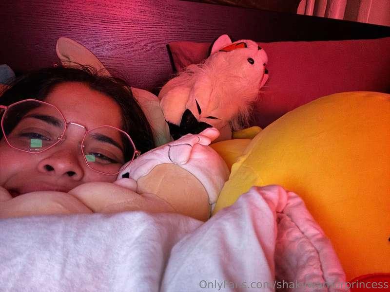riding my dildo as soon as i finish work and then immediatel..