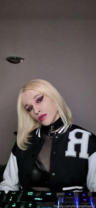 hannahhardy image #7