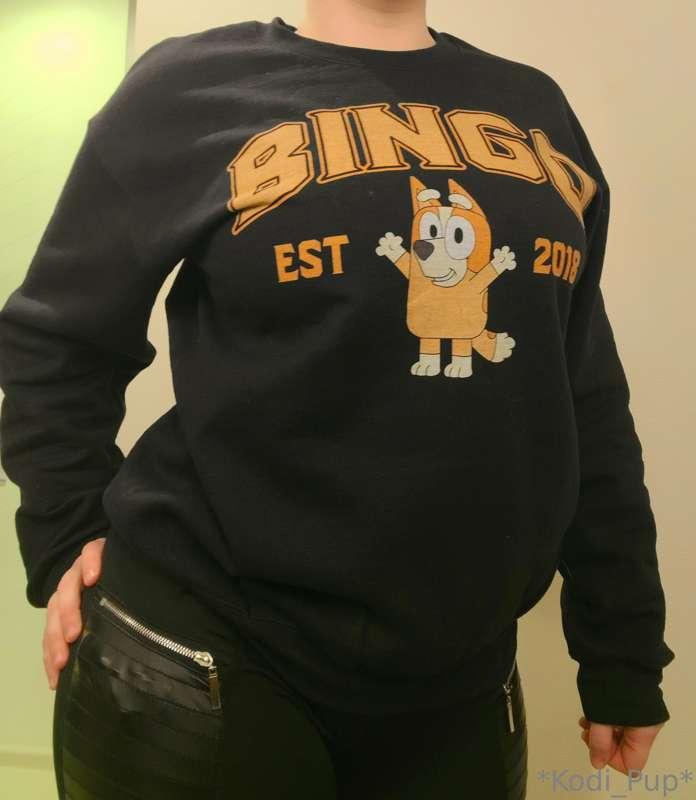 New sweatshirt and loving it 🧡🖤