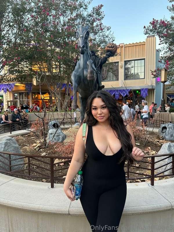 Disney girl🖤🐭