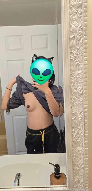 tentaclesarelewd image #4