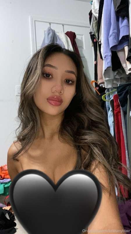 Titty tuesday!!! Huge naked selfie set pressing my nipples t..