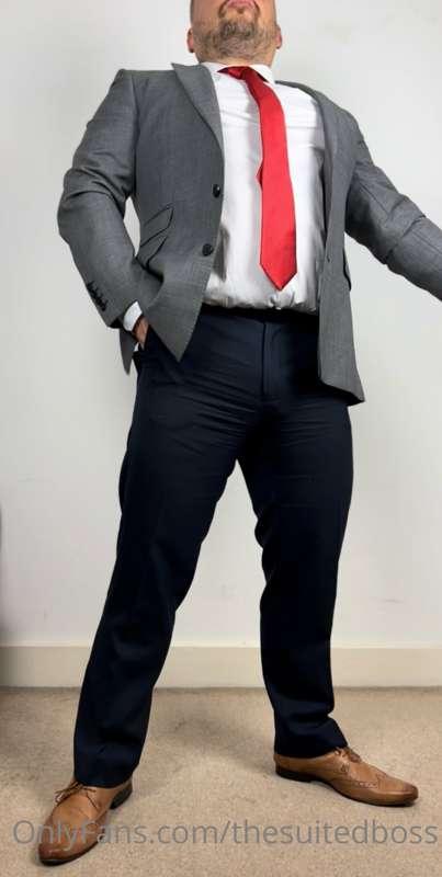 thesuitedboss image #2