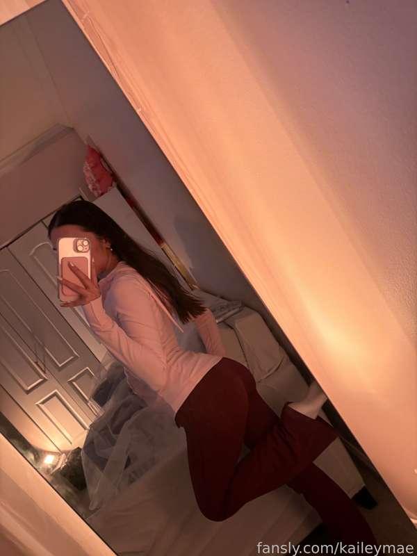 kaileymae image #2