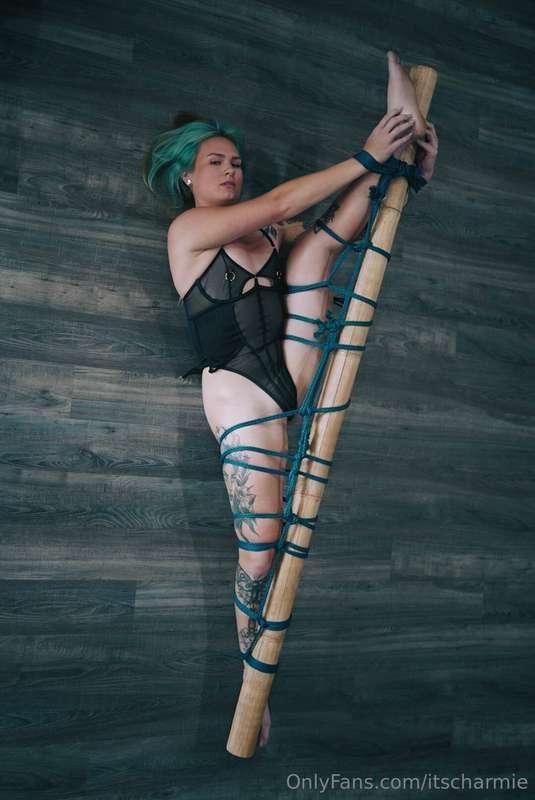 Have you ever seen someone split tied to a 6 foot piece of b..