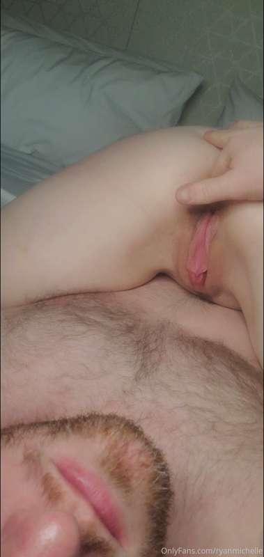 Check your dms now for this ass play video 💋💋