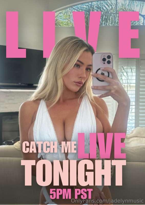 I’m going live at 5PM PST💞 I’ll be looking extra cute, all s..