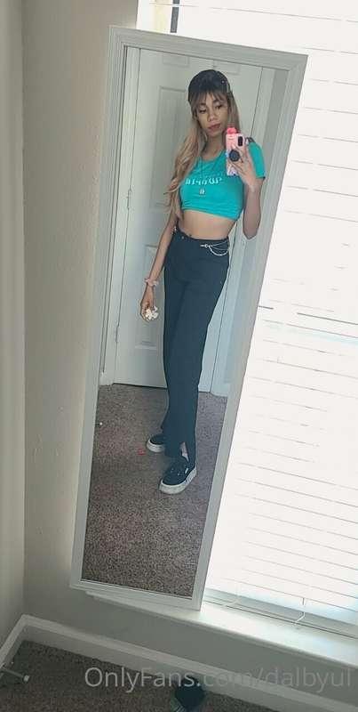 Casual outfit 💙

Went out with my friends yesterday and had ..