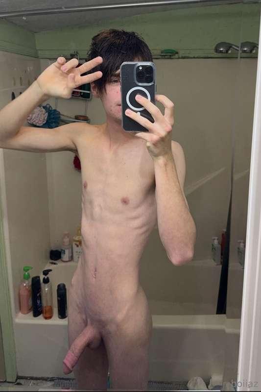boiiaz image #0