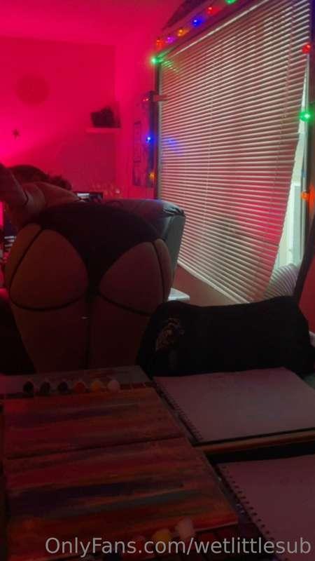 wetlittlesub image #0