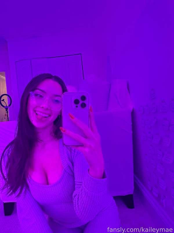 kaileymae image #1