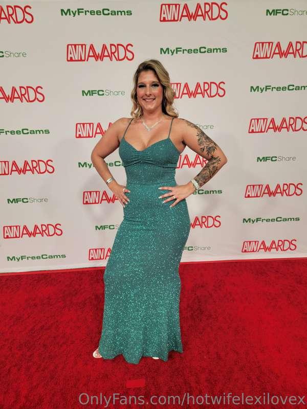 Some photos from my red carpet walk at the avns