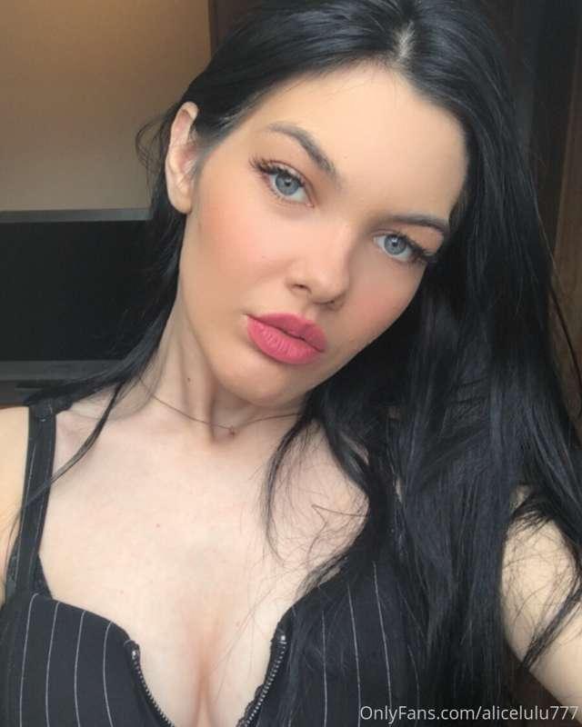 Maldive Maldive YOU give me reasons😂