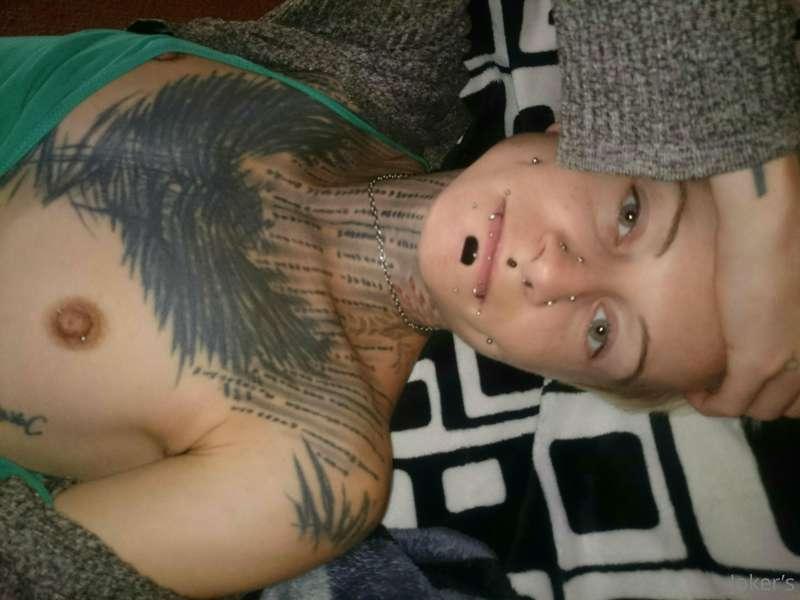 Become my VIP member 😘
Follow my premium @jokers-sexplicit