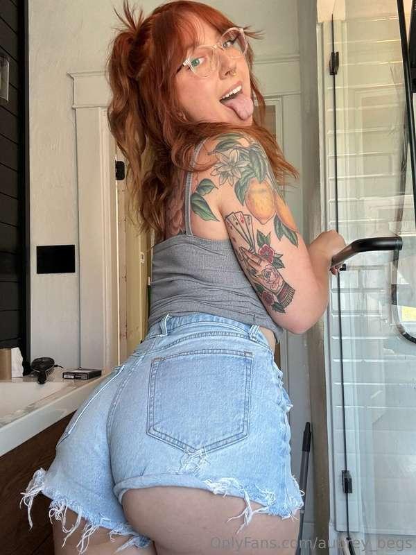 Just the girl next door ❤️