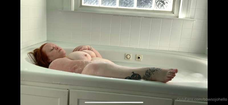 Tits in the jacuzzi