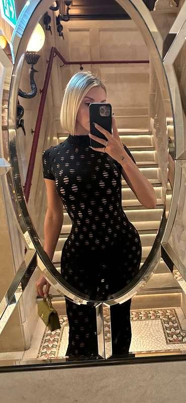 Waiting for you to message me 😊