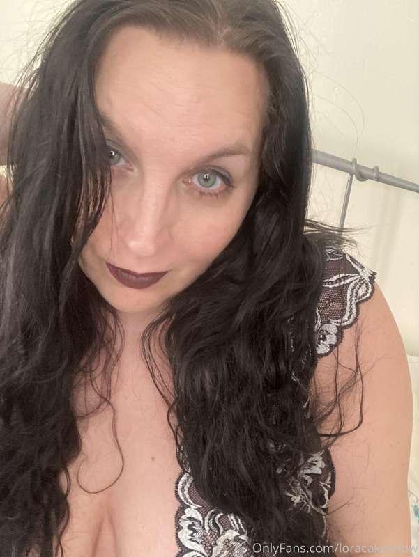 Bend me over and get behind me already😝😝