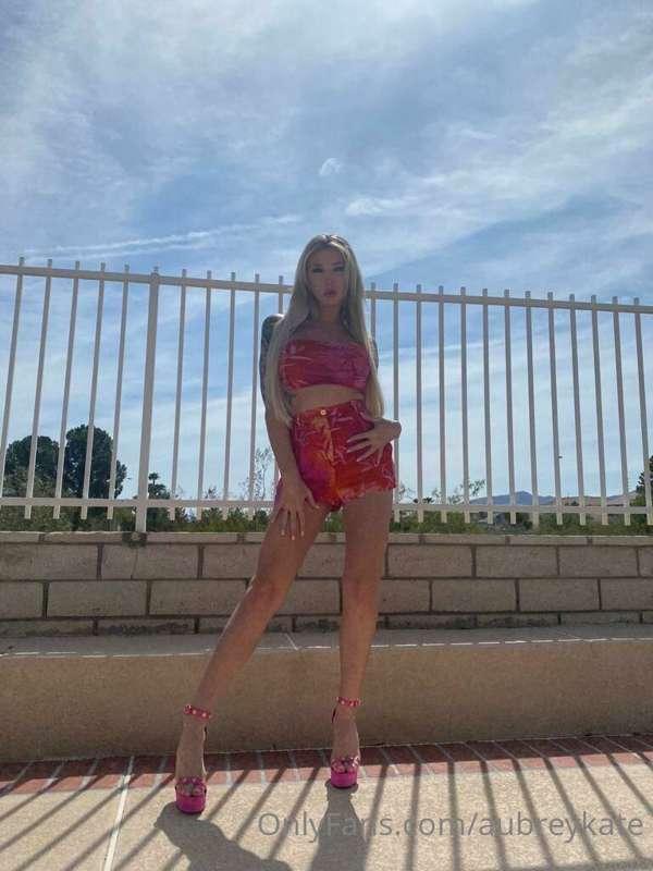 Feeling good in red 💖