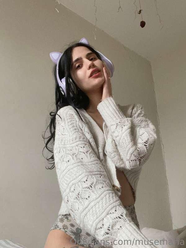 what kind of games do you like to play?😼