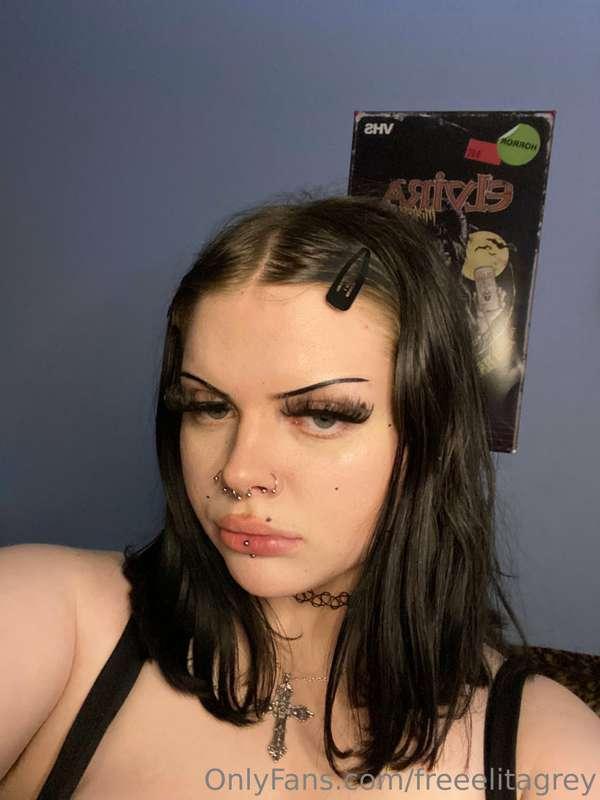 freeelitagrey image #2