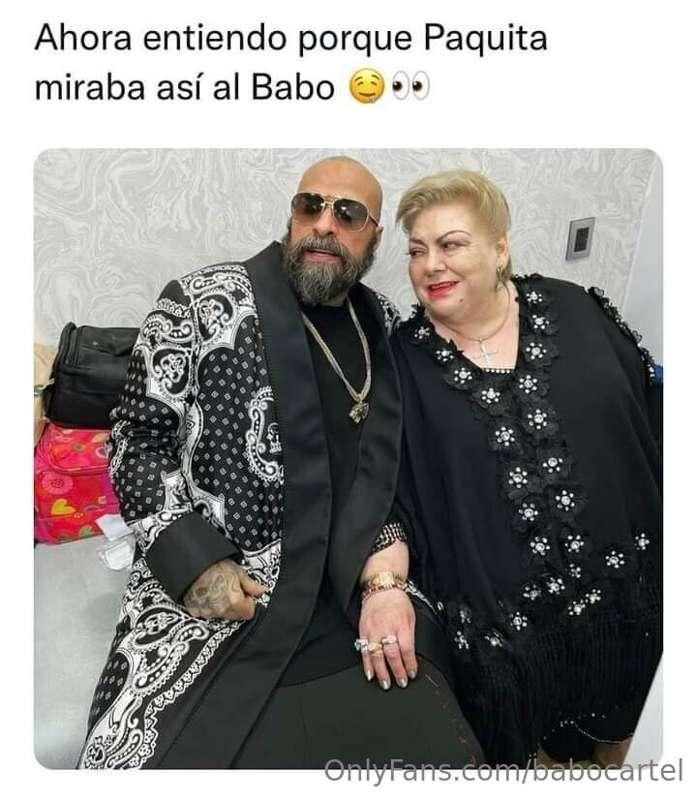 Algunos d los tantos memes 😎
