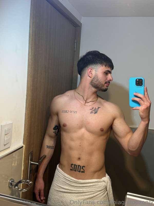 Heyy, this time I feel like giving you cock 🥵 do you want to..