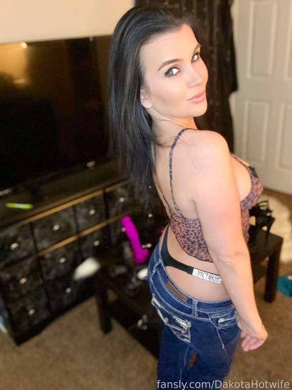 dakotahotwife image #32