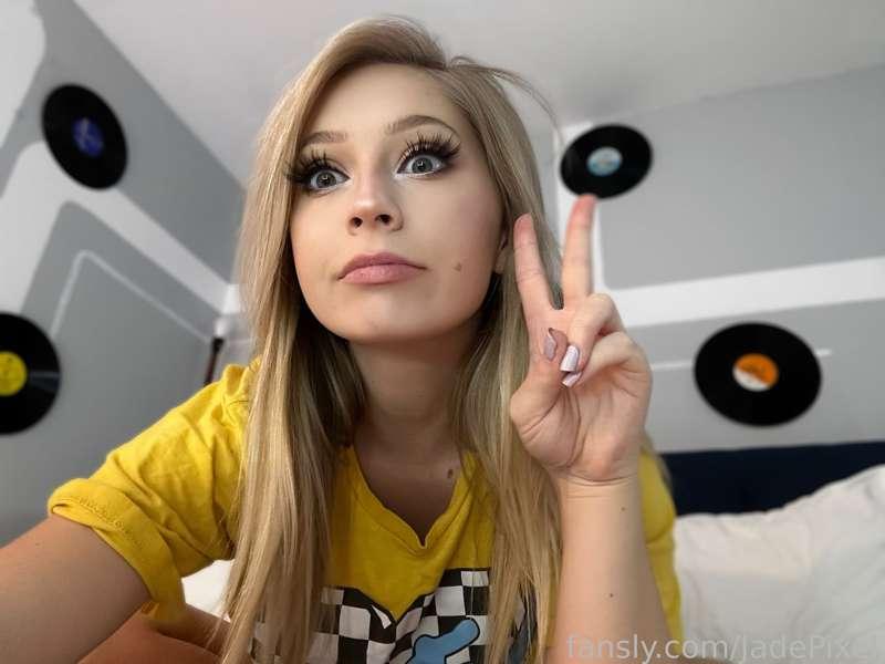 Hi baby 💓 #fyp #blonde #petite #cosplay #gamergirl #pussy #tits 