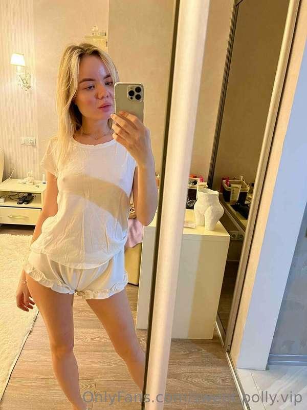 I'm in such a playful mood right now that I'd like to share ..