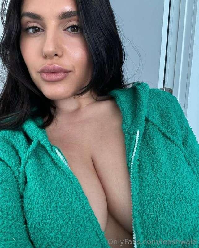 Hiii 🥰 Say it back in the DM 😘