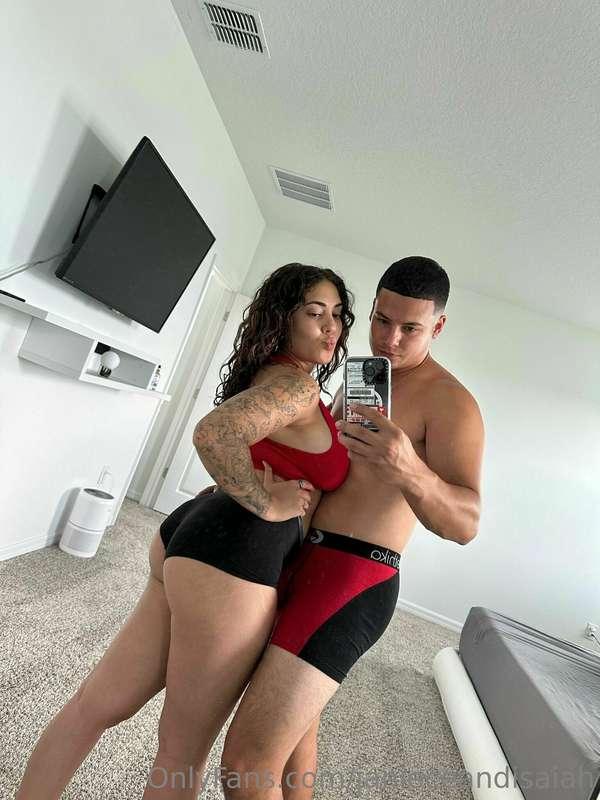 If it were up to me, we wouldn't leave the bedroom 😉