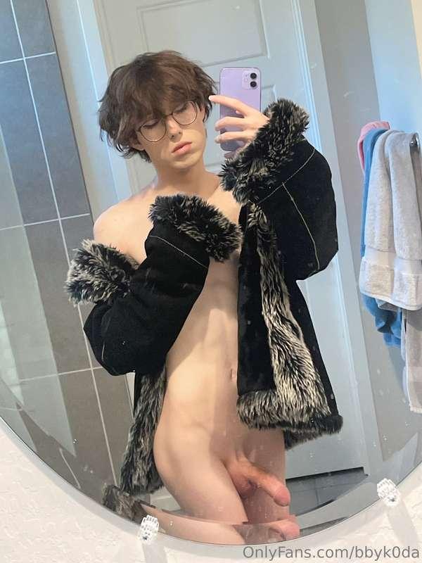 hugs (ɔ◔‿◔)ɔ ♡ 