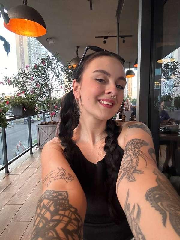 Creating with pleasure💕