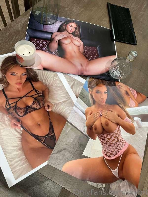 I only have a couple more posters in stock 💘 slide into my d..