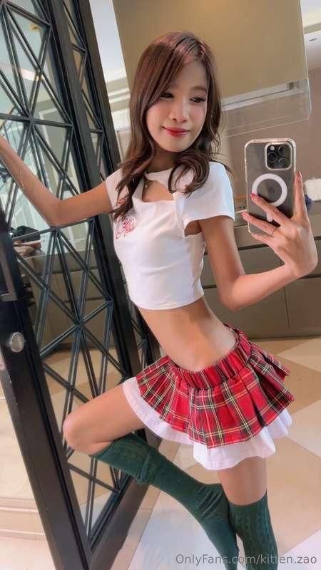 Short, tight, and ready to ride. 😈💋