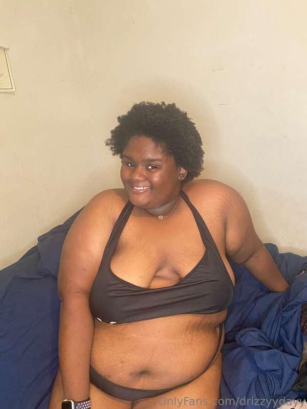 A innocent girl with a freaky side 🥰💦
