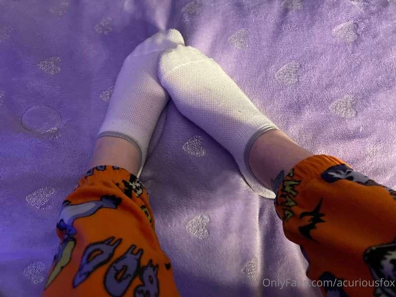 I heard you like white socks 🤍
For me personally, I actually..