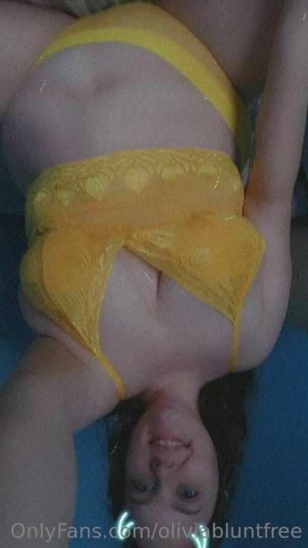 Do you like me in yellow