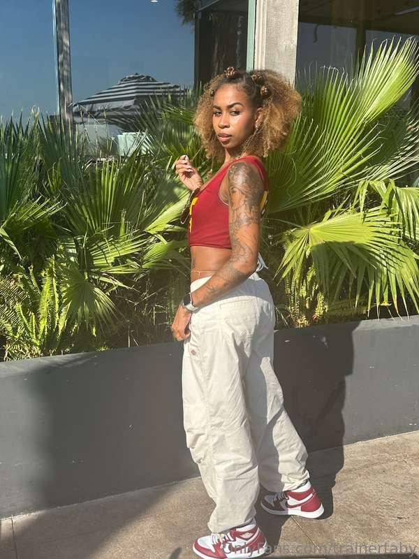 Hottest under the sun☀️