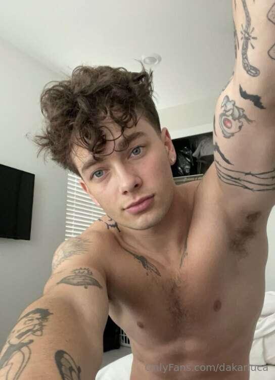 comment a “🍆” if i can trust you to send you the rest 😉